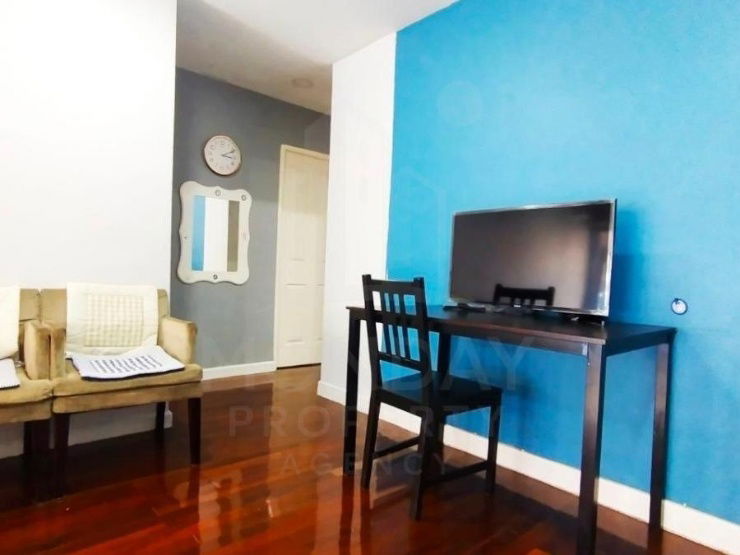 picture For Sale 🔥🔥 House at Preecha Lamphet - 11/15