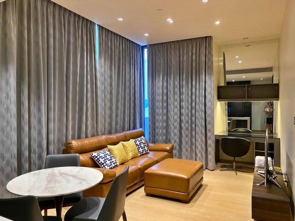 picture TA7791📲LineID @556ryccg🚄2 Bedroom 74 sqm Floor10 28Chidlom Fully furnished near BTS Chit Lom, Central Chidlom - 1/9