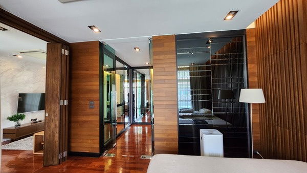รูป บ้านสวย ตกแต่งหรู ในหมู่บ้าน คาซ่า เลเจ้นด์ เกษตร-นวมินทร์ (เข้าได้ 2 ทาง ซ.ประเสริฐมนูกิจ 29 และ ซ.รามอินทรา 14) 94.9ตร.วา 409ตรม. - รูปที่ 25/38