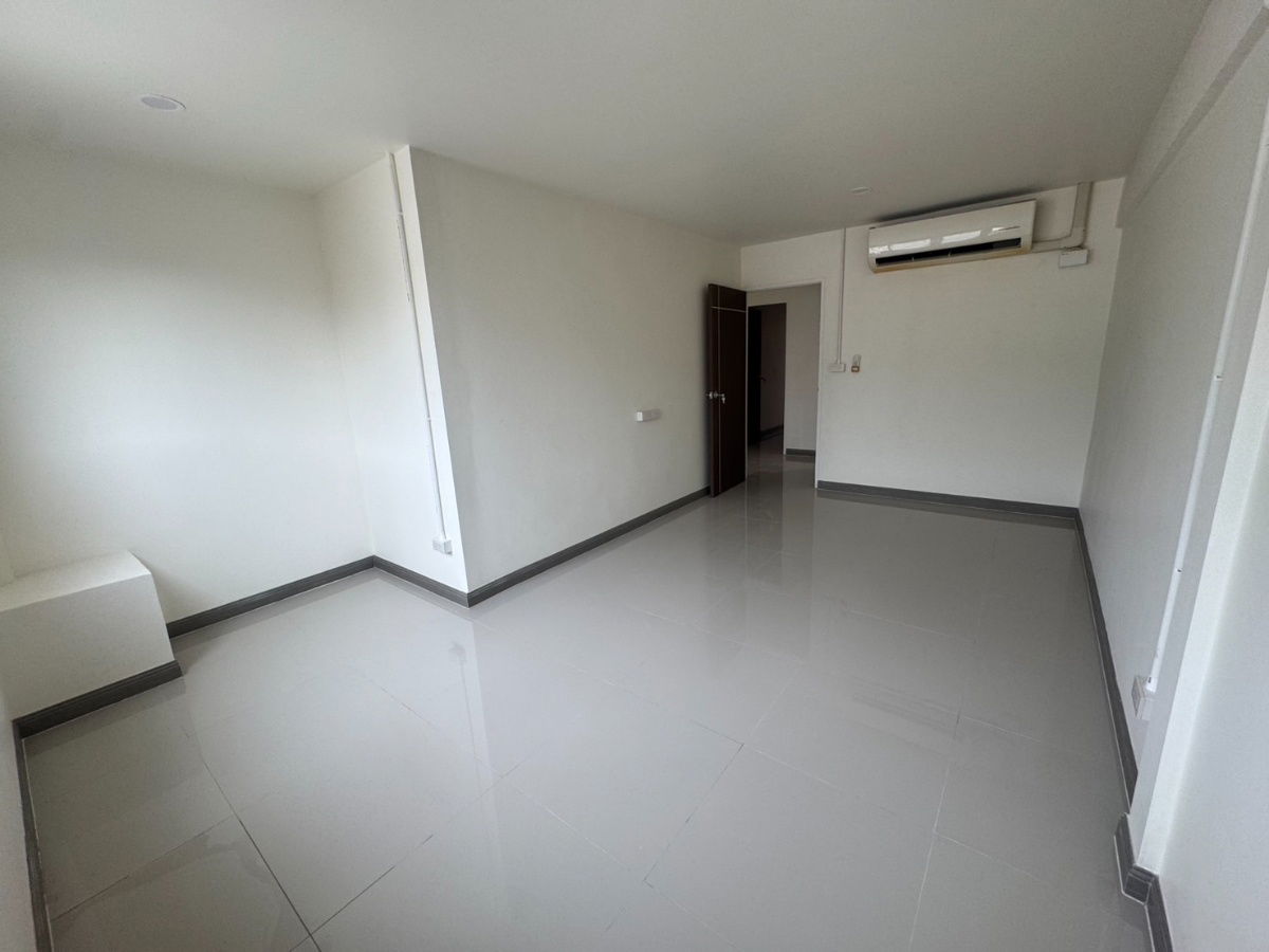 picture House for rent, ready to move in, newly renovated, Irrawaddy Bypass Phuket - 8/11