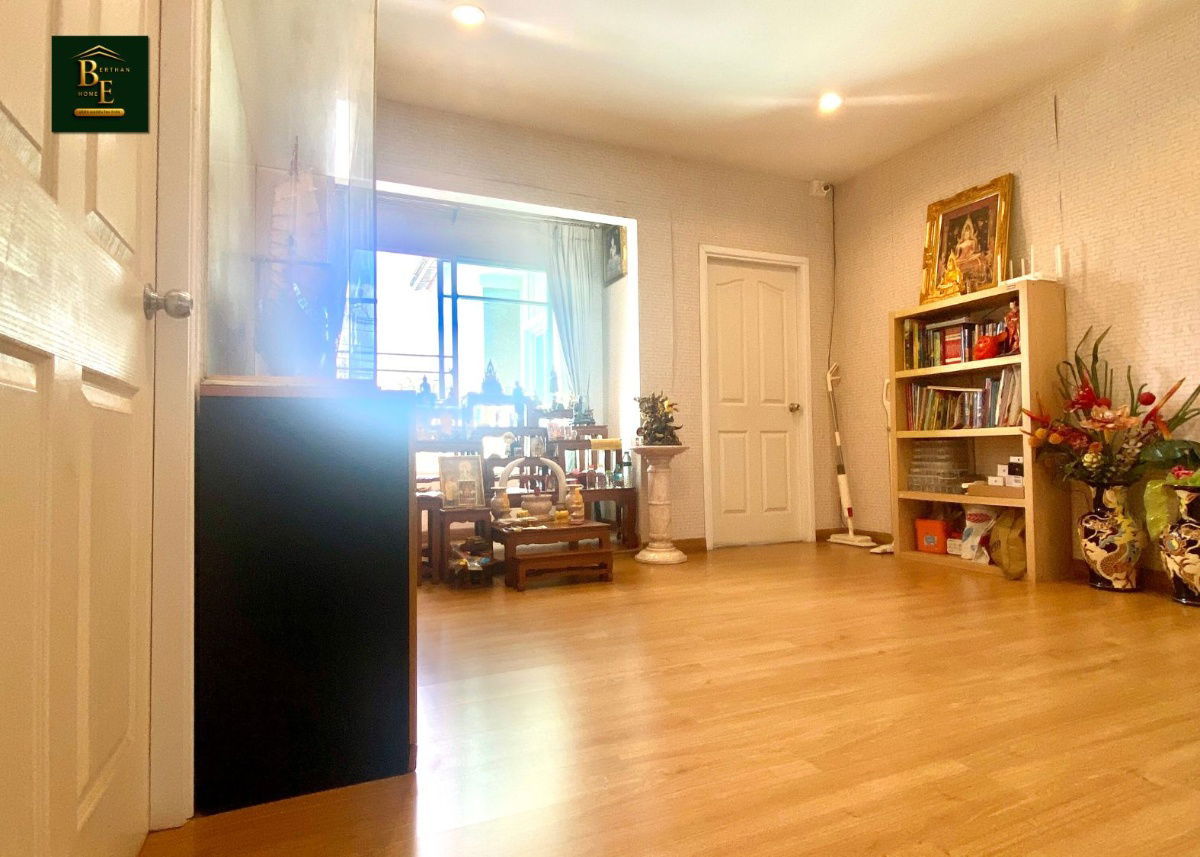 รูป ขายบ้านเดี่ยว ภัสสร เพรสทีจ พัฒนาการ 38 | บ้านเดี่ยวหรู 2 ชั้น หลังมุม ลดพิเศษกว่า 3 ล้านบาท ใกล้ทองหล่อ เอกมัย - รูปที่ 10/12