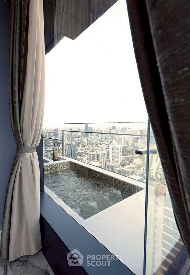 picture 2-BR Condo at Marque Sukhumvit near BTS Phrom Phong (ID 2262287) - 3/3