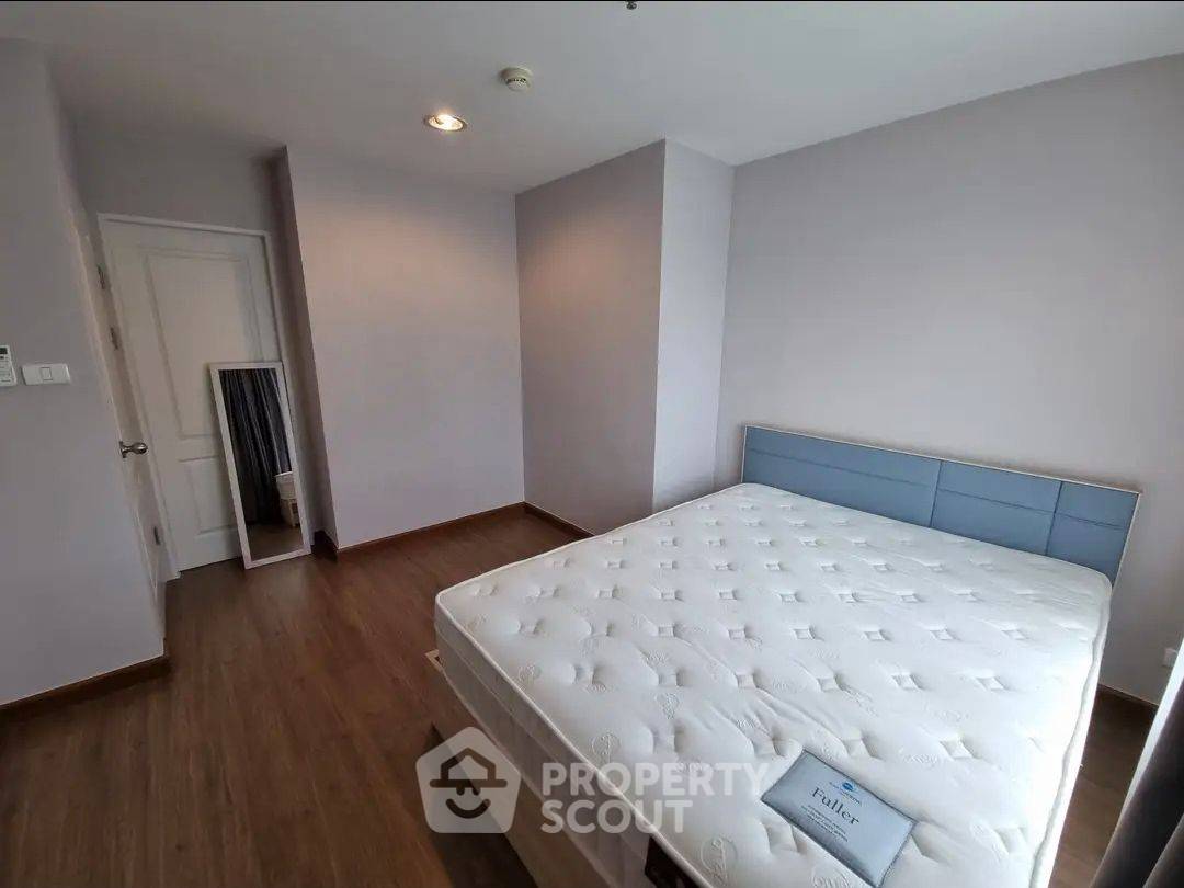 picture 2-BR Condo at Belle Grand Rama 9 near MRT Phra Ram 9 (ID 2278047) - 9/13