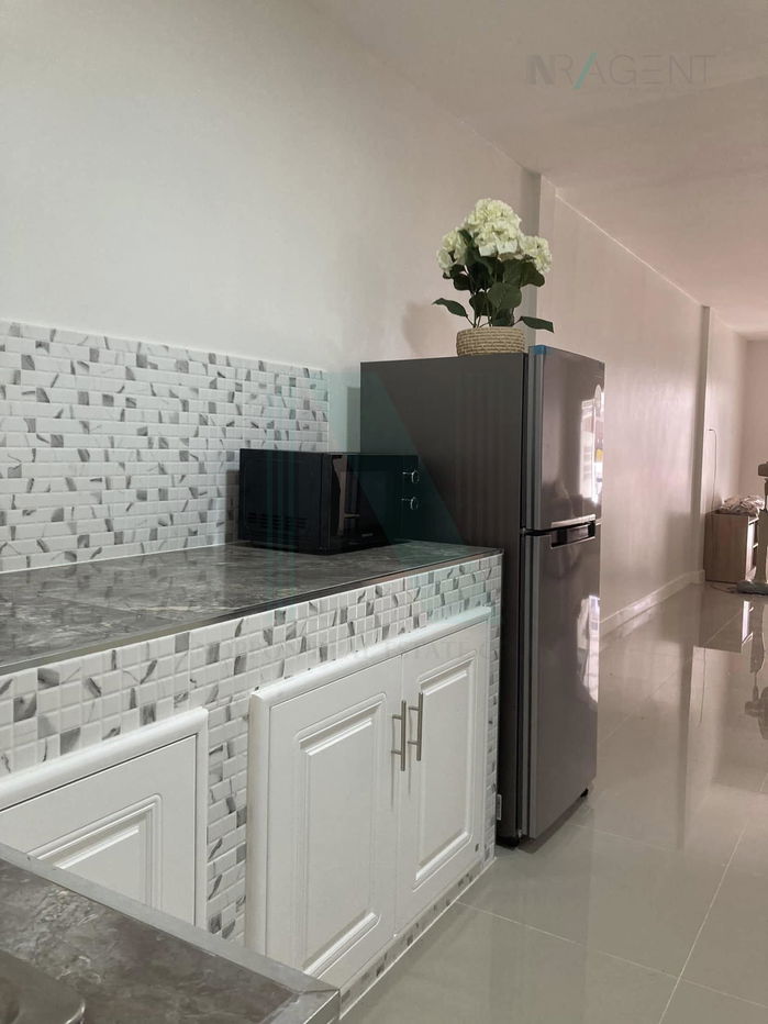 picture 📌 For Sell Town house FIRST HOME 2-story 2 bedroom 2 bathroom - 4/8