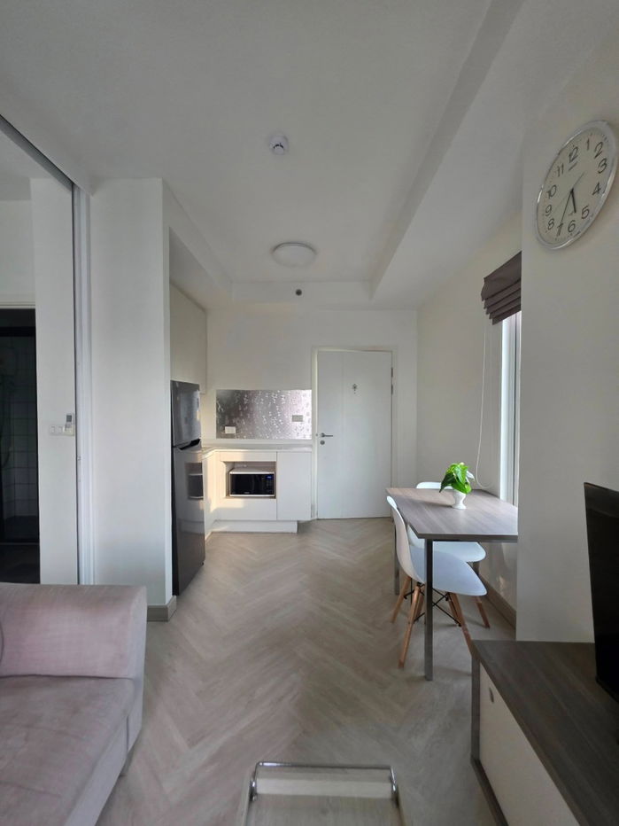 picture Code: KJ8404  for rent Chapter One Eco Ratchada - Huai Khwang // Line ID: @kjcondo (with @) // - 8/13