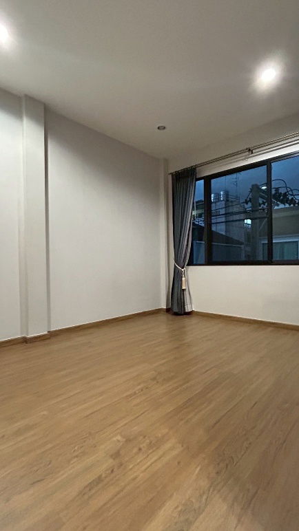 รูป บ้านเช่าทาวน์โฮม 3 ชั้น รัชดา-ลาดพร้าว - รูปที่ 15/22