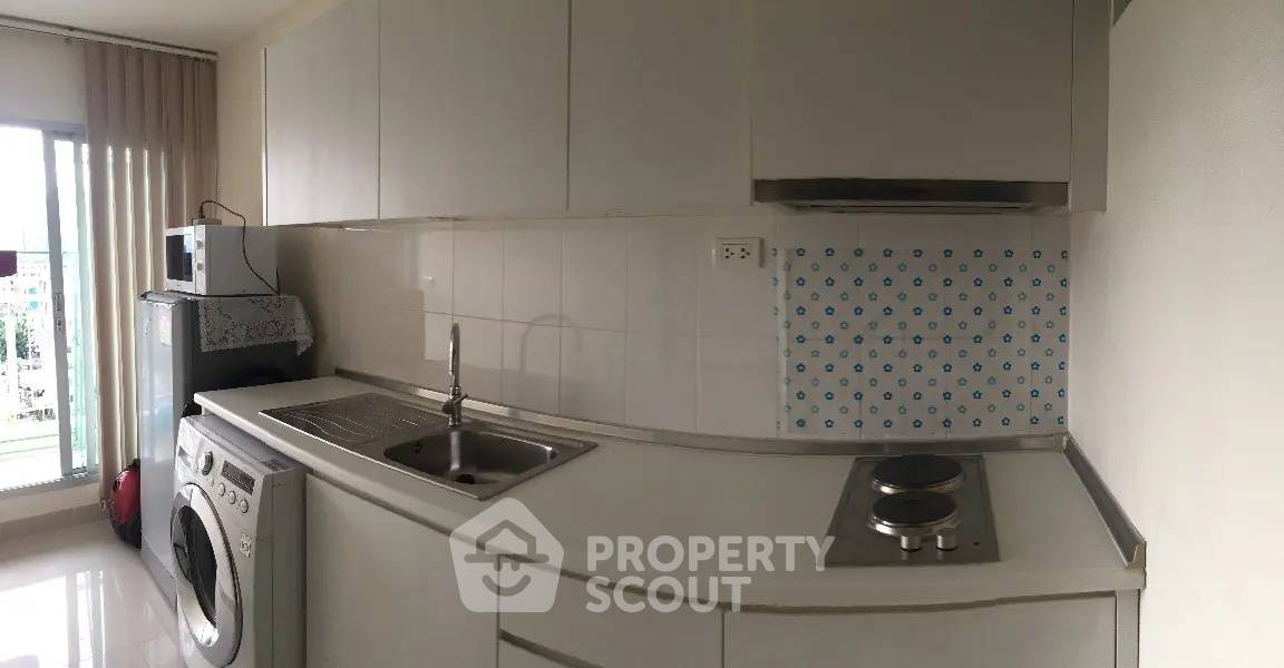 picture 1-BR Condo at Life @ Ladprao 18 near MRT Lat Phrao (ID 2277225) - 5/15