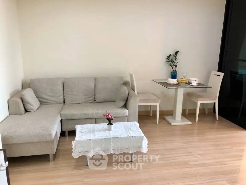 picture 1-BR Condo at Life @ Ladprao 18 near MRT Lat Phrao (ID 2277225) - 2/15