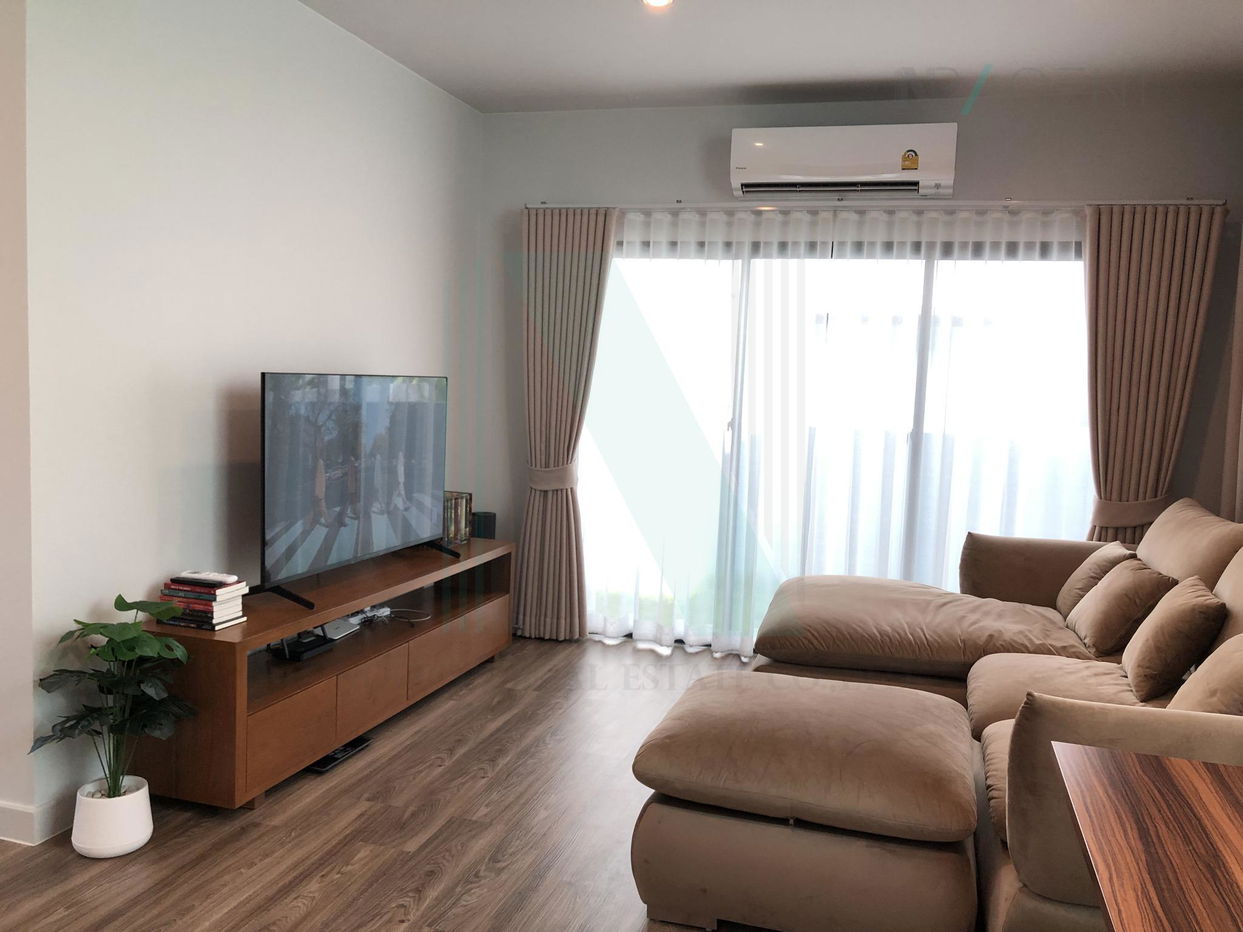 รูป 📌 ขายบ้านเดี่ยว โครงการ สราญสิริ บางนา 2 ชั้น 3 ห้องนอน 3 ห้องน้ำ - รูปที่ 2/8