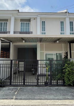 📌 ขายทาวน์เฮาส์ โครงการ เดอะ คอนเนค บางนา-สุวรรณภูมิ 2 ชั้น 3 ห้องนอน 2 ห้องน้ำ