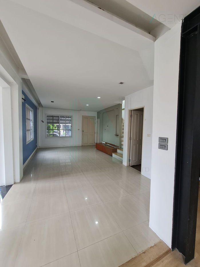 picture 📌 For Sell Town house TOWN PLUS HUAMARK 3-story 2 bedroom 3 bathroom - 2/8
