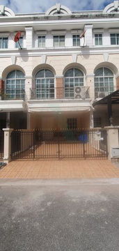 📌 For Rent 3-story Townhouse PLUS CITY PARK RAMA 9-HUAMARK 3 bedroom 3 bathroom