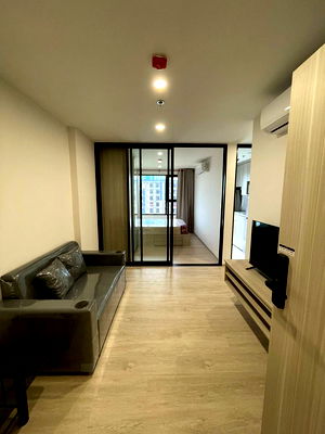 Condos for rent : Origin Plug & Play E22 Station