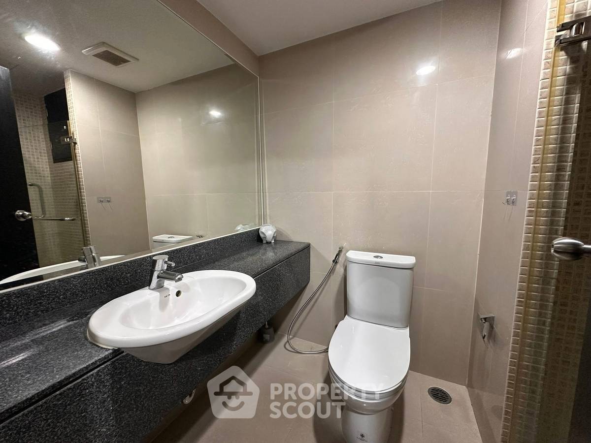 รูป คอนโด 3-ห้องนอน ที่ เดอะ คริส รัชดา 17 ใกล้ MRT สุทธิสาร (ID 2280401) - รูปที่ 12/12