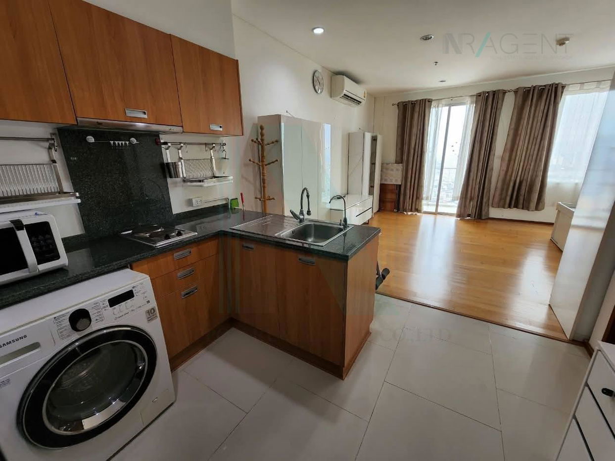 picture For Rent Condo VILLA SATHORN Building , Floor 37,Studio, Room size 42 sqm - 5/8