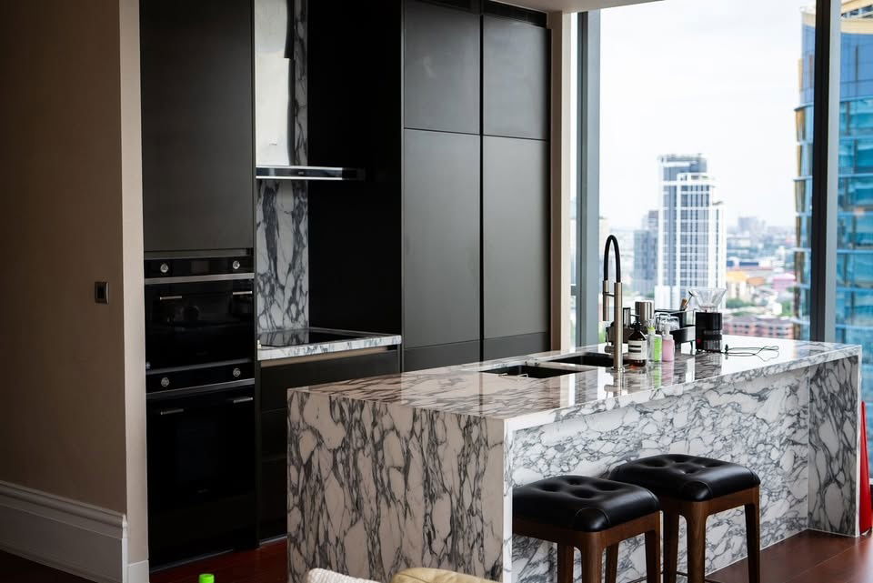 picture For Rent »  KHUN by YOO 🚩Prime location condo Next to BTS Thong Lo (ST-02)  - 18/24