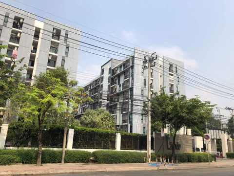 ไอคอนโด สุขาภิบาล2 ห้องขนาด 31 ตร.ม.  ตึก A3 ชั้น 8   1 ห้องนอน  1 ห้องน้ำ  1 ห้องครัว  เฟอร์นิเจอร์ พร้อมเข้าอยู่