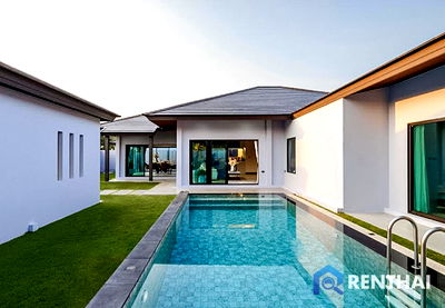 Houses for sale Asian University : Move in ready Luxury villa pattaya