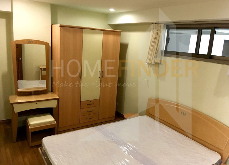 picture Royal Castle 3 bedrooms, for sale - 5/7