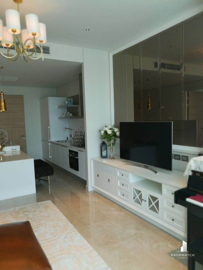 รูป ✨Flash Deal ✨Sindhorn Residence ( 1Bed 1Bath 74SQM.) แต่งครบพร้อมอยู่ !! เพียง 85,000 บาทต่อเดือน Tel.0981315848 @propmatch - รูปที่ 3/7