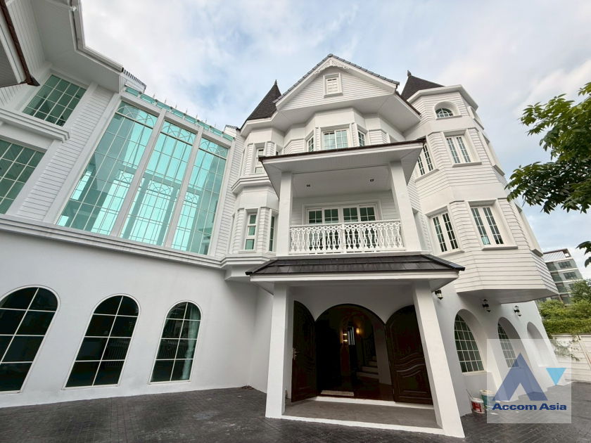 รูป 🔼🔽 AccomA 📩  4 BR House @Fantasia Villa 3  (AA41069) - รูปที่ 1/20