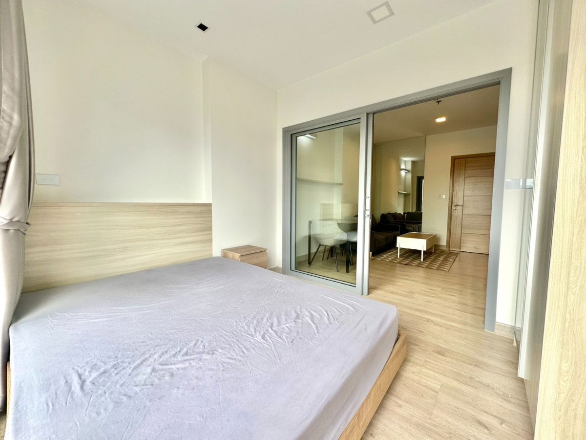 รูป "NEW ROOM" : Casaluanar Mesto 1 BED (47 ตรม - ระเบียงกว้าง) : วิวสวนและวิวเมือง ตกแต่งครบพร้อมเข้าอยู่ - รูปที่ 6/20