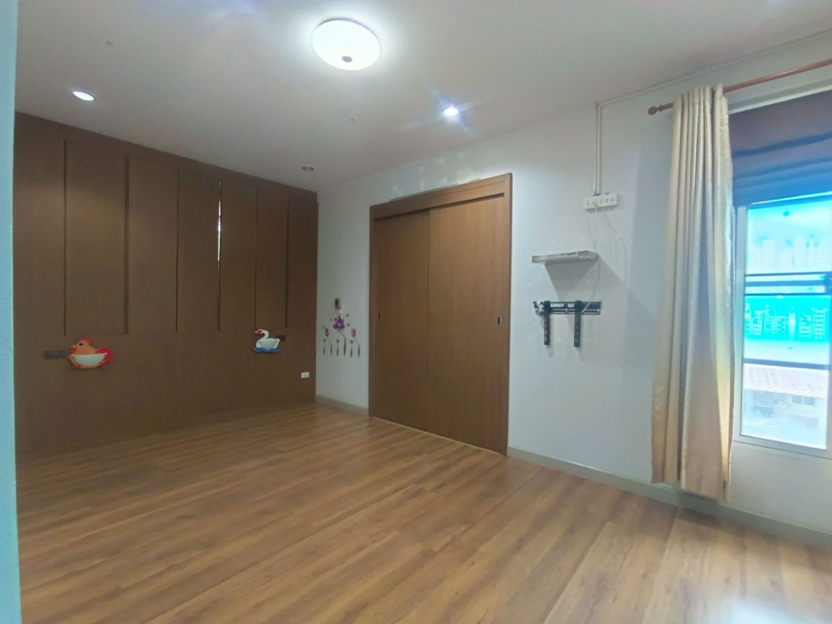 รูป ขายบ้านเดี่ยว ชั้น (( หลังมุม ))  เดอะซิตี้ ปิ่นเกล้า  พระราม5   - รูปที่ 3/40