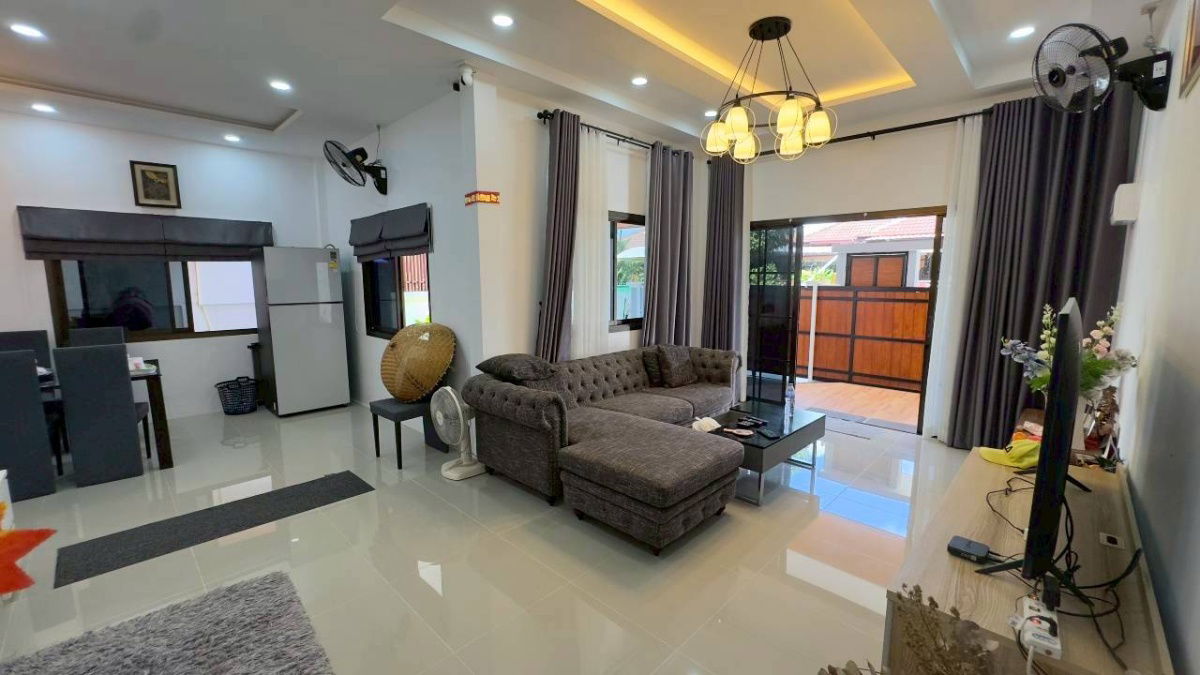 picture Udomsuk Pa Khlok Phuket WR-03678 - 3/12