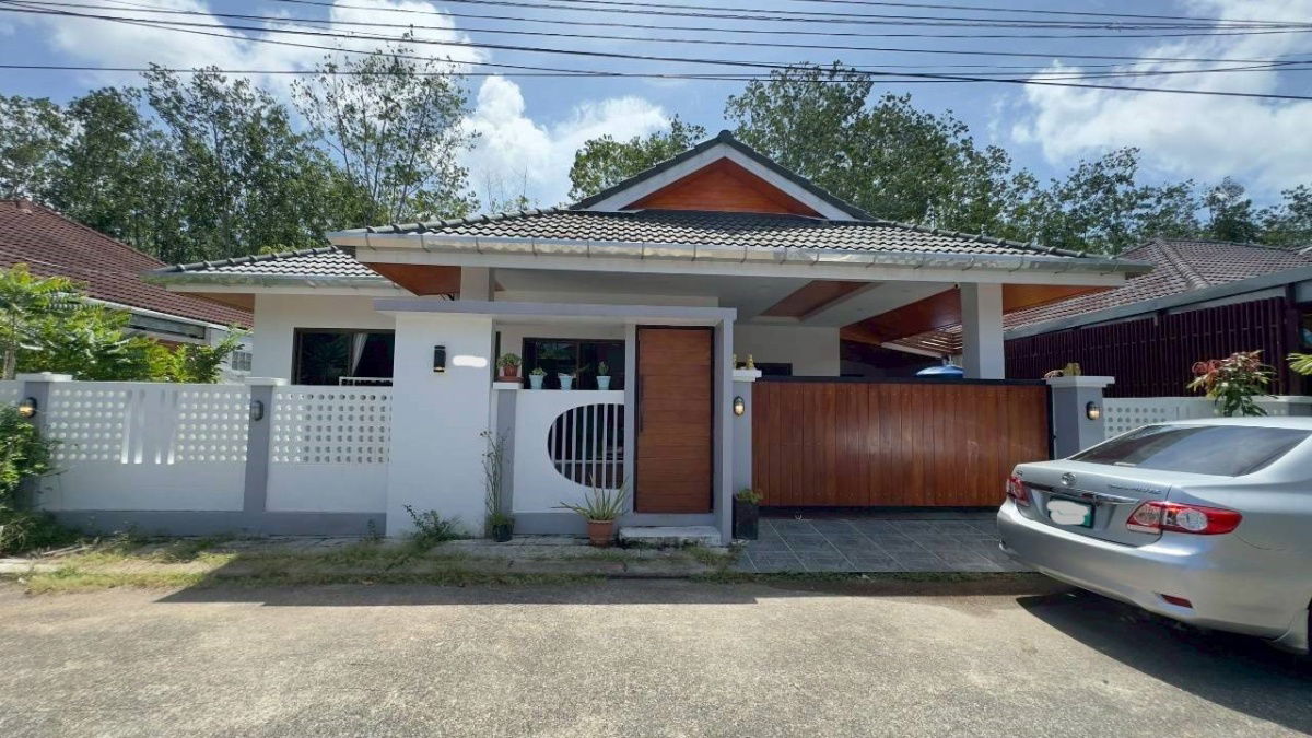 picture Udomsuk Pa Khlok Phuket WR-03678 - 1/12