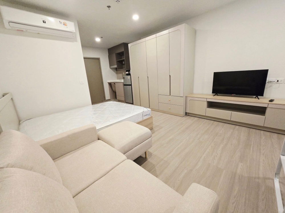 picture Fully Furnished & All Electric appliance  35 sqm. 1 bedrooms 1 bathrooms 20 foor - 2/7