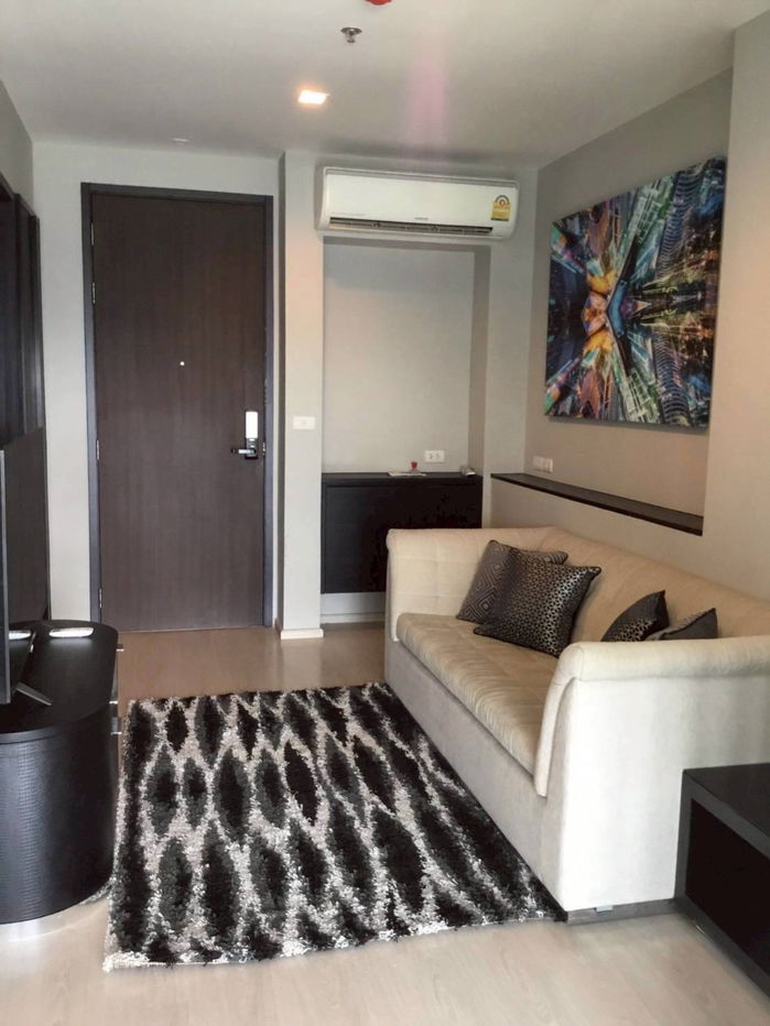 picture FOR RENT  :  E80413 :  ( Rhythm Sukhumvit 44/1 ) - 6/17