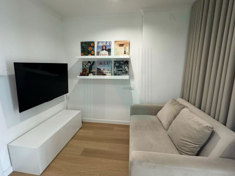 For Sell Condo LUMPINI PLACE RAMA 4 - KLUAYNAMTHAI Building A, Floor 20,1 bed room, Room size 28 sqm