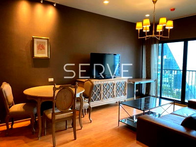 Condos for rent : 2 Beds with Bathtub Large Room Fully furnished Good Location Close to BTS Phaya Thai 200 m.  @ Noble Revent