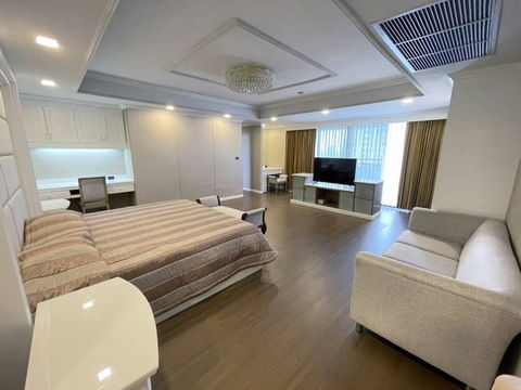 ปล่อยเช่า!! คอนโดสำหรับครอบครัวใหญ่ 4ห้องนอน✨Oriental Towers (โอเรียลเต็ล ทาวเวอร์)