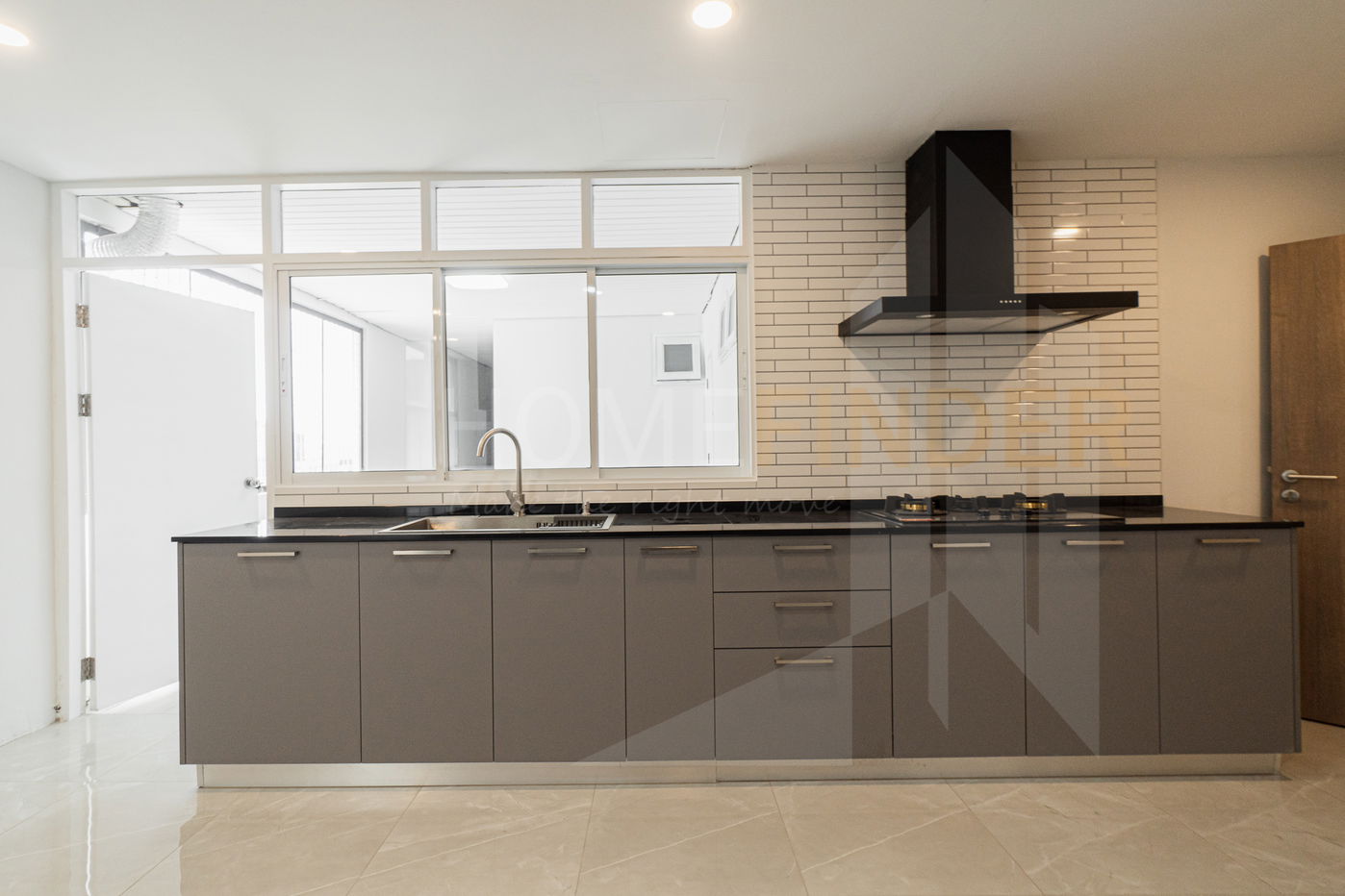 รูป Oriental Towers 4 bedrooms, for rent - รูปที่ 9/12