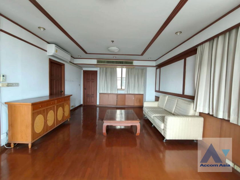 picture 🔼🔽 AccomA 📩 Spacious condo with pool view and natural light (24536) - 9/20
