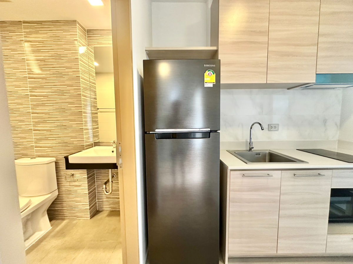 รูป "NEW ROOM" : Casaluanar Mesto 1 BED (47 ตรม - ระเบียงกว้าง) : วิวสวนและวิวเมือง ตกแต่งครบพร้อมเข้าอยู่ - รูปที่ 16/20
