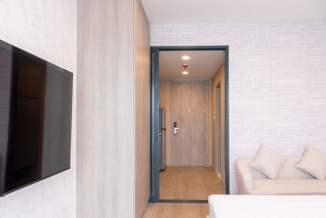 picture Call : 096-256-5559 Luxury Condo The Crown Residences @MRT Lumphini Station 1 Bedroom New Room, Fully furnished - 3/14