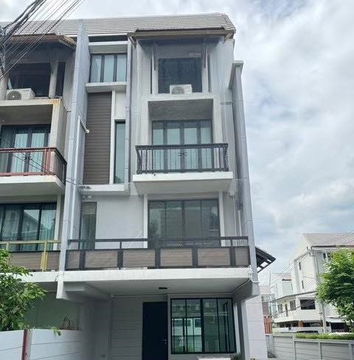 WS2717 🏡 Townhome for rent, 4 floors - Areeya Mandarina Sukhumvit 77, corner unit, shady atmosphere, only 50,000 baht/month.