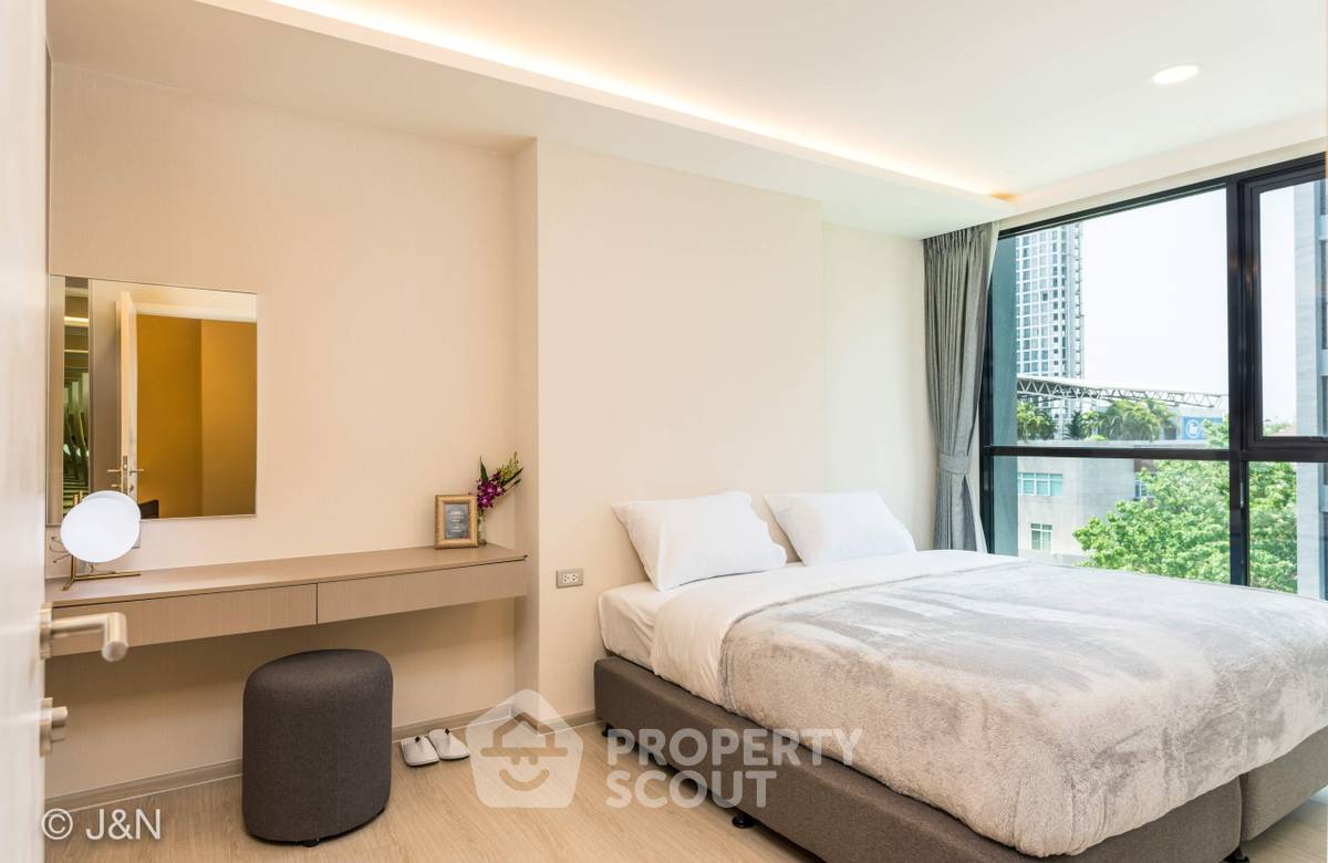 รูป คอนโด 2-ห้องนอน ที่ วีธารา สุขุมวิท 36 ใกล้ BTS ทองหล่อ (ID 512701) - รูปที่ 8/24