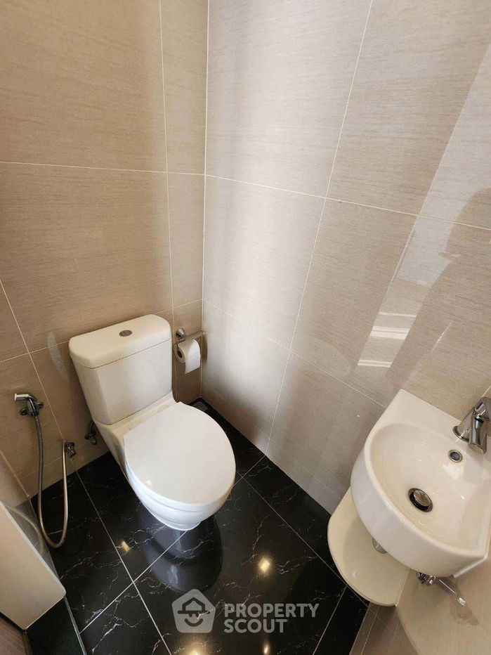 picture 1-BR Condo at Park Origin Phrom Phong near BTS Phrom Phong (ID 2280313) - 10/12