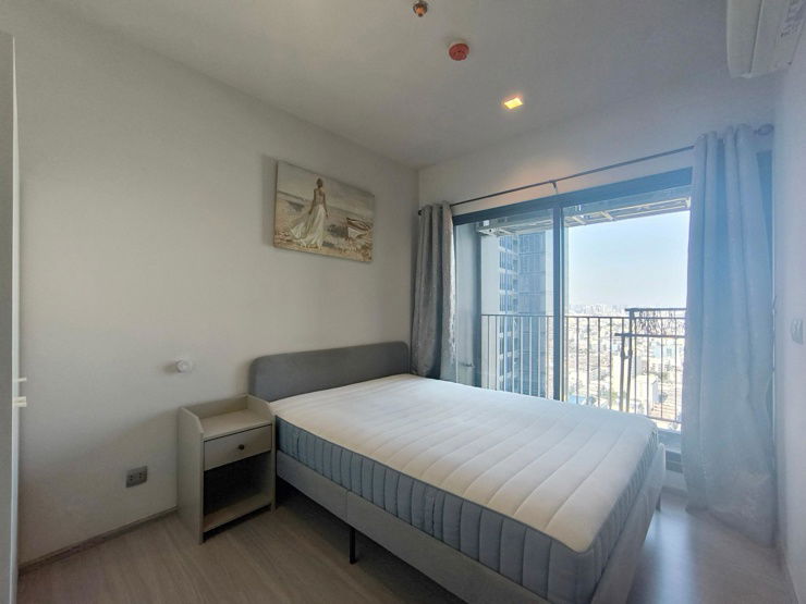 picture #Z2080 Condo for rent at Life Asoke - Rama 9 - 2/8