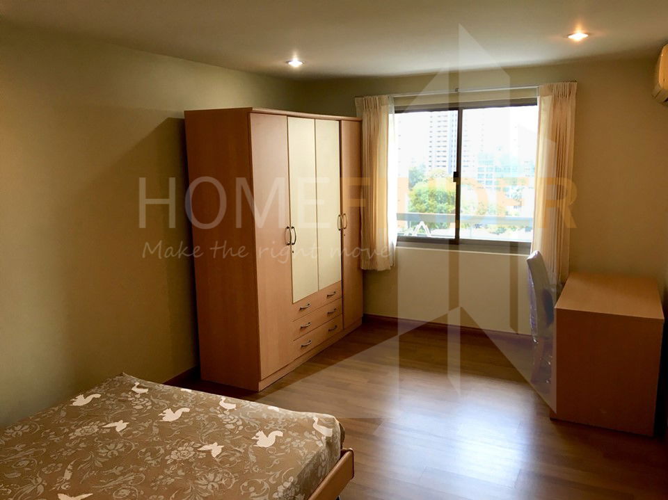picture Royal Castle 3 bedrooms, for sale - 6/7