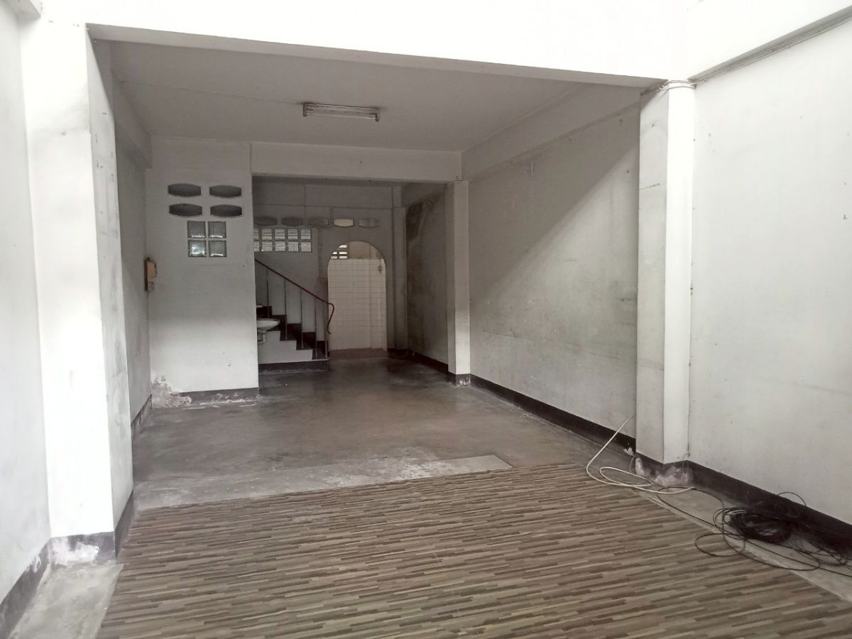 picture For sale: 2 commercial buildings, Setthakit Village, Bang Khae, next to the road, suitable for a shop. - 4/19