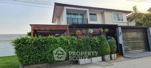 บ้าน 4-ห้องนอน ที่ คาซ่า พรีเมี่ยม อ่อนนุช-วงแหวน ใน ดอกไม้ (ID 1627936)