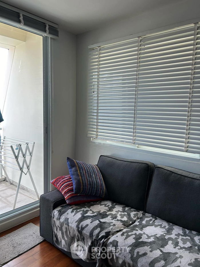 picture 2-BR Condo at Baan Siri Silom near BTS Surasak (ID 2053110) - 3/7