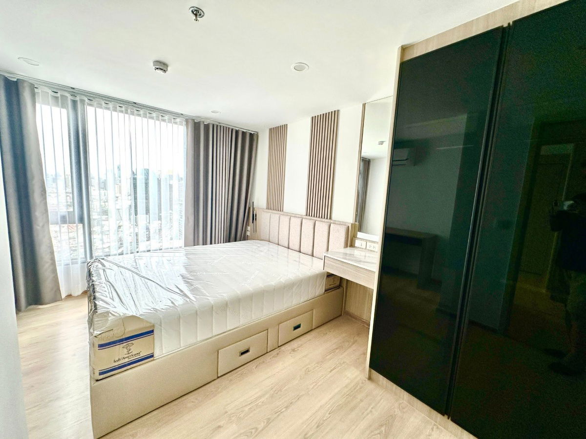 picture For rent Life rama4- Asoke 3 bedroom vertiplex highfloor  - 8/8