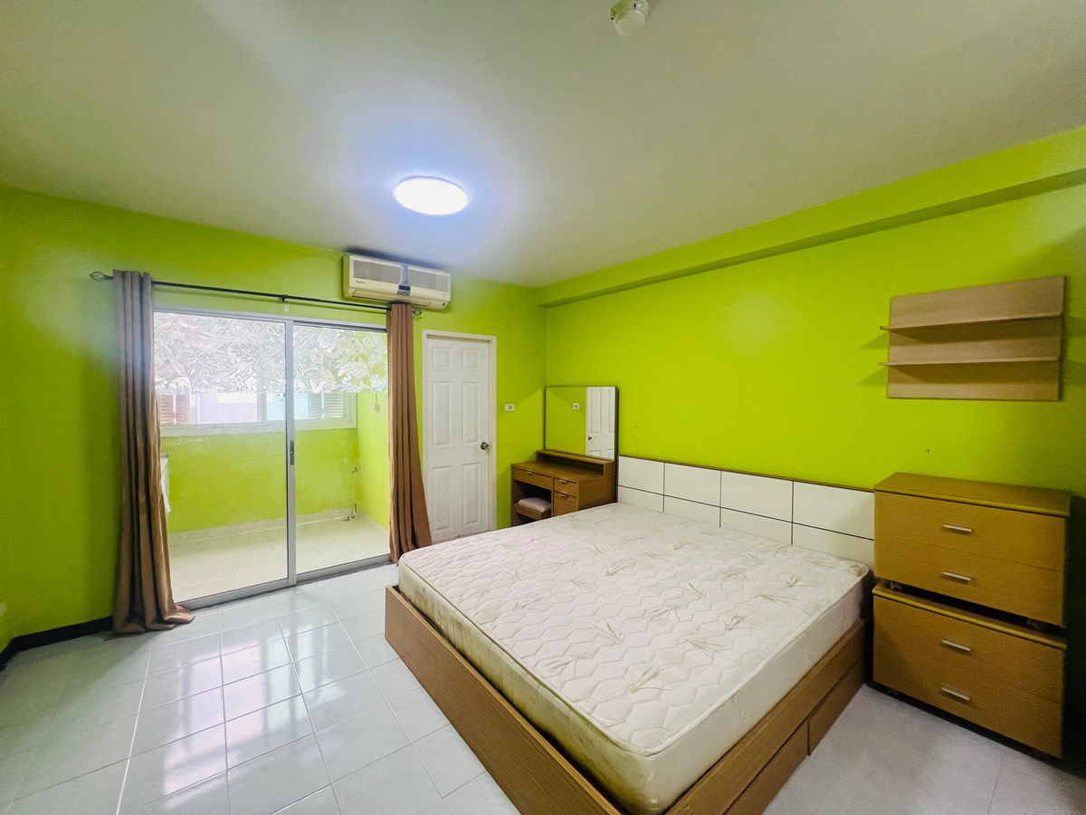 picture Update 25/8/2025 Urgent, reserve a room at Supalai City Home Ratchada 10, rental price 8,500 baht/month 📲 080-291-6881 , ID Line : monglon - 2/9