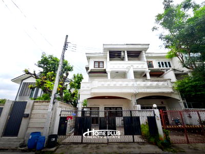 ทาวน์โฮม ม.รามคำแหง : โฮมออฟฟิศ 3 ชั้น ซอยลาดพร้าว124