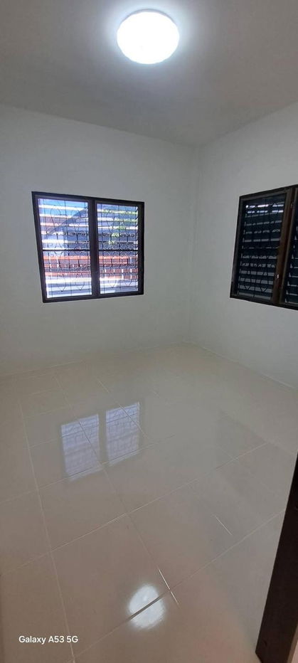รูป บ้านเดี่ยวสัตหีบหลังมุม ขายต่ำกว่าราคาประเมิน ขนาด 44 ตารางวา 2นอน 1น้ำ - รูปที่ 6/9